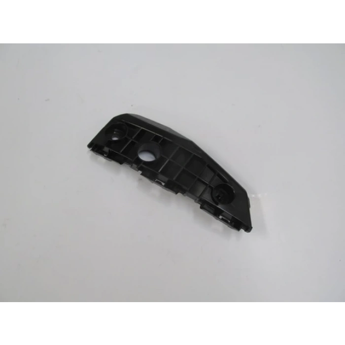 Toyota Auris 2011-2012 Ön Tampon İç Bağlantı Braketi Sağ Plastik (Eagle Body) (Oem No: 52535-02040)