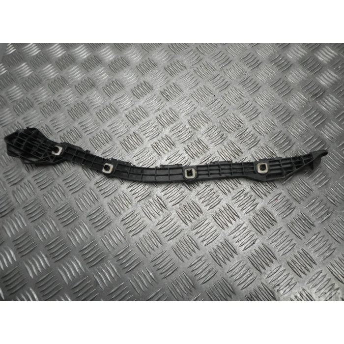 Tampon Bağlantı Braketi Corolla Arka 13Sonrası Sol (Oem No: 52576-02120)