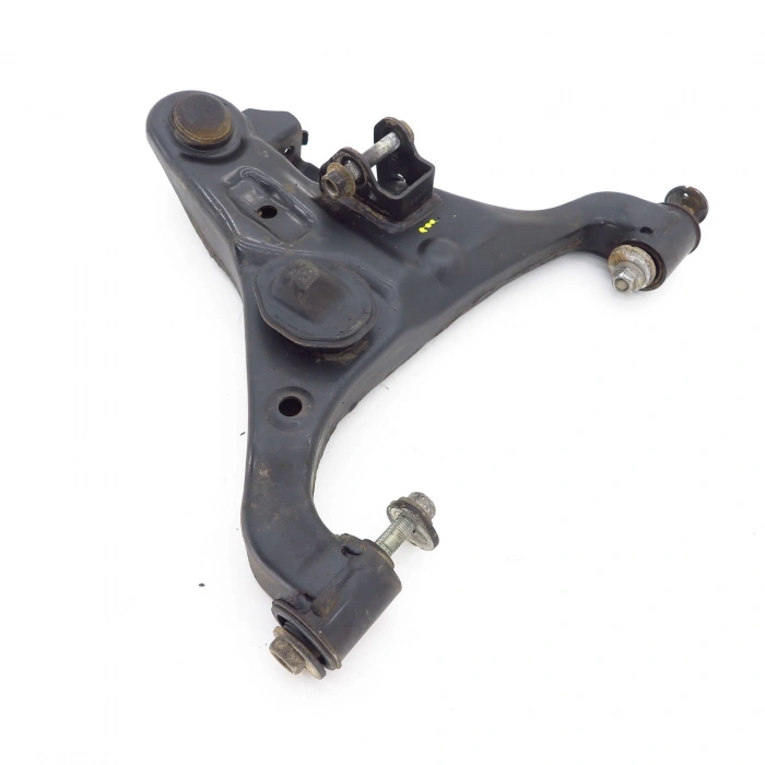 Salıncak Navara 16-19 D23 Alt Rotilli Burçlu Sol (Oem No: 54501-4Kh1A)