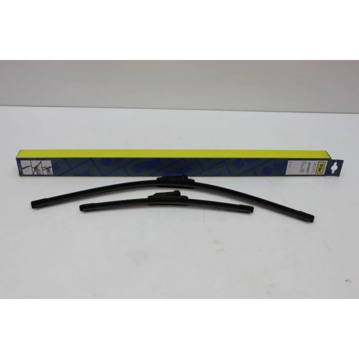 Silecek Süpürgesi Takım Lınea 07Sonrası / Punto 05Sonrası / 500L 12Sonrası / Corsa (D/E) 06Sonrası / Fıesta 09Sonrası / Aveo 11-15 Aerotwın (650+380Mm) 26+15 (Oem No: 55176077)