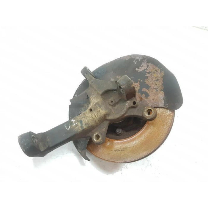 Aks Taşıyıcı Starex 98-01 / Kamynet Libero 01-03 Ön Sol (Oem No: 56716-4A000)