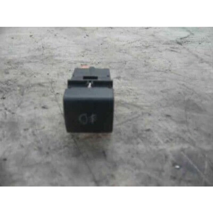 Egr Boru Baglantı Dırsegı Opel Corsa C Corsa D Merıva A Z13Dtj 07- (Oem No: 5851357)