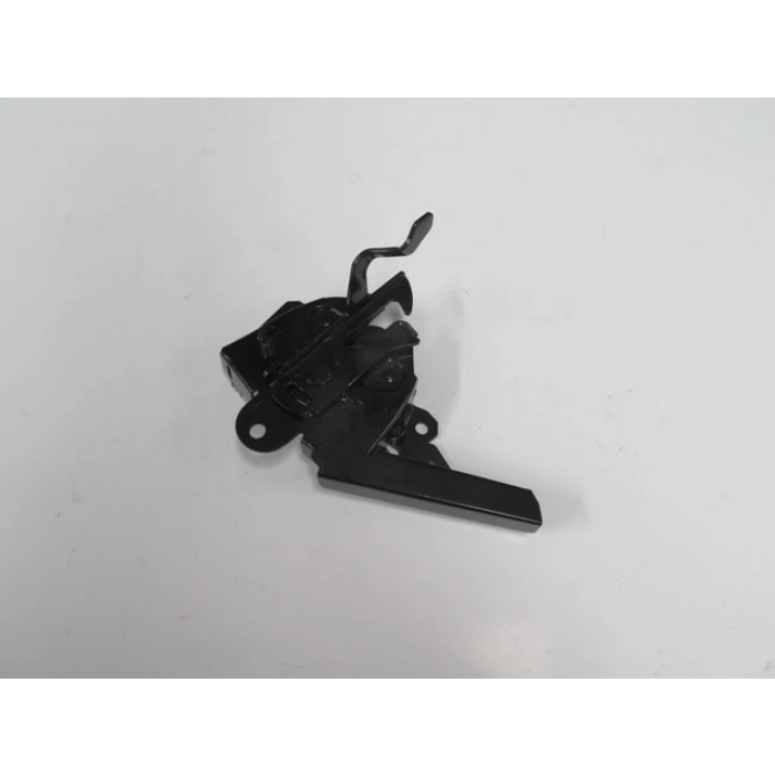 Mıtsubıshı Lancer- 04/08; Kaput Kilidi (Tyg) (Oem No: 5908A001)