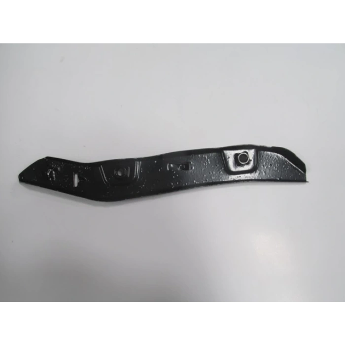 Skoda Octavia 2013-2017 Ön Tampon Bağlantı Braketi Sol (Tw - Y) (Oem No: 5E0807049)