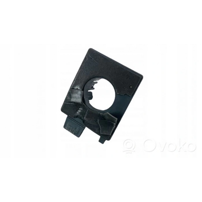 Park Sensör Yuvası Arka Sağ İç  Vw Octavıa Bm 20- (Oem No: 5E6919486)