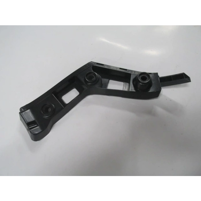 Volkswagen Golf 7 2013-2017 Arka Tampon Bağlantı Braketi Sağ (Tw) (Oem No: 5G6807394)