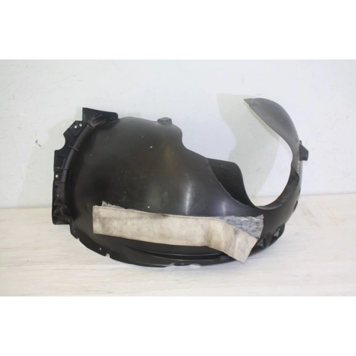 Çamurluk Davlumbazı Ön Sağ Önün Arkası (Büyük Olan) Vw Golf8 Bm 20- (Oem No: 5H0805970A)