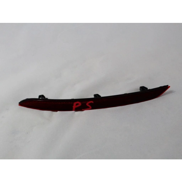 Tampon Reflektörü Arka Sol Vw Golf8 Bm 20- (Oem No: 5H0945105)