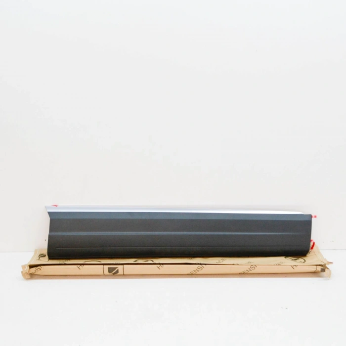 Kapı Bandı Tiguan 12-18 Ön Sağ (Oem No: 5N0854940Dubn)