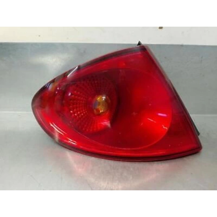 Stop Lambası Sol 2205097 Vw Toledo Bm 04-13 (Oem No: 5P5945111A)