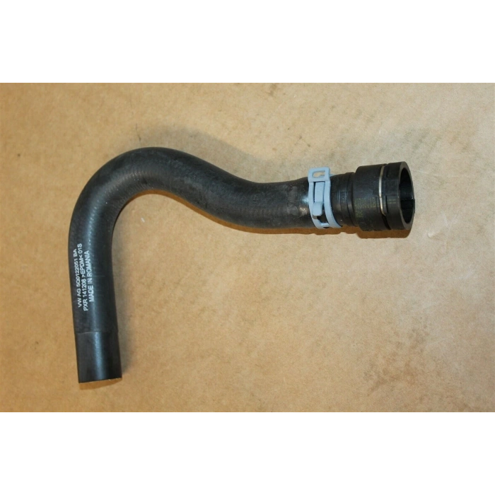 Radyatör Su Hortumu Alt Vw Golf7-A3-Leon-Octavıa Clha-Clhb-Crka-Crkb-Cxxa-Cxxb 1,6 Tdı 13- (Oem No: 5Q0122051Ba)