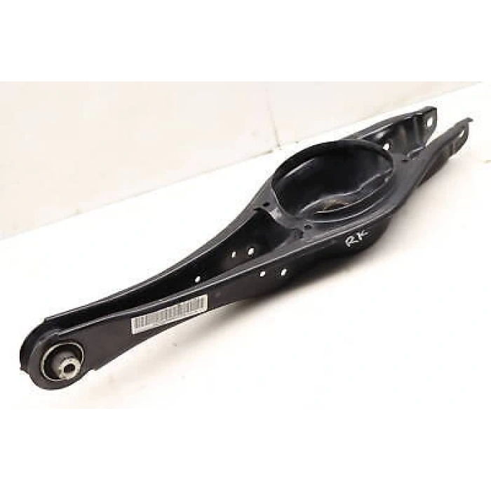 Arka Taşıyıcı Kol Sag/Sol Aynı Adet  49397115 Vw Golf7-A3-Leon-Octavıa Bm 13- (Oem No: 5Q0505311D)