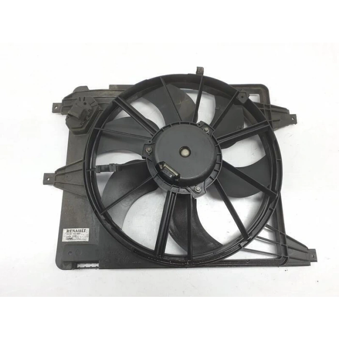 Fan Radyatör Logan 04-12 / Sandero 08-13 / 1.4-1.6 16V Davlumbazlı Rezistanslı (Oem No: 6001550769)