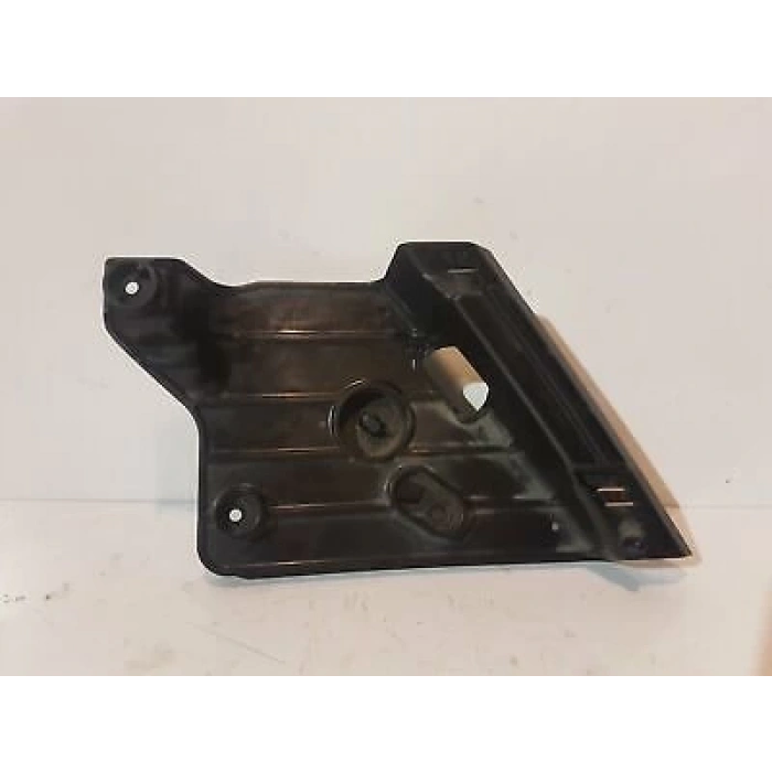 Far Bağlantı Braketi Qashqaı 17-19 Alt Sol (Oem No: 62045-Hv00A)