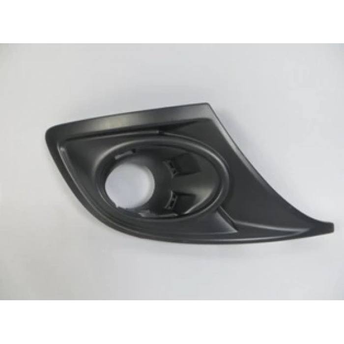 Renault Megane 3 Hatchback 2012-2013 Sis Lamba Kapağı Sağ Siyah Delikli) (Tw) (Oem No:620727820R)