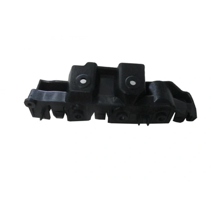 Dacıa Sandero- 21/24; Ön Tampon Yan Bağlantı Braketi Sağ (Oem No: 622221846R)