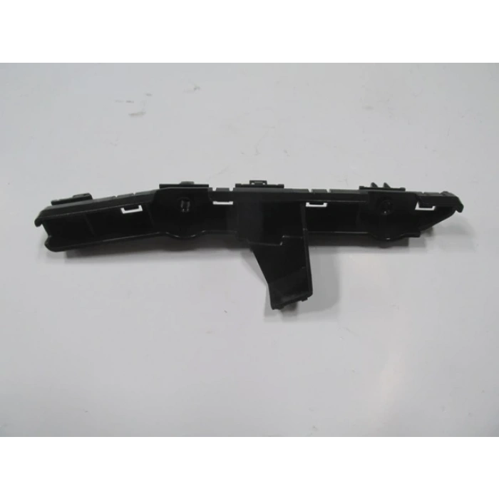 Nissan Qashqai 2014-2021 J11 Ön Tampon Bağlantı Braketi Sağ Plastik (Casp) (Oem No: 62222-4Ea0A)