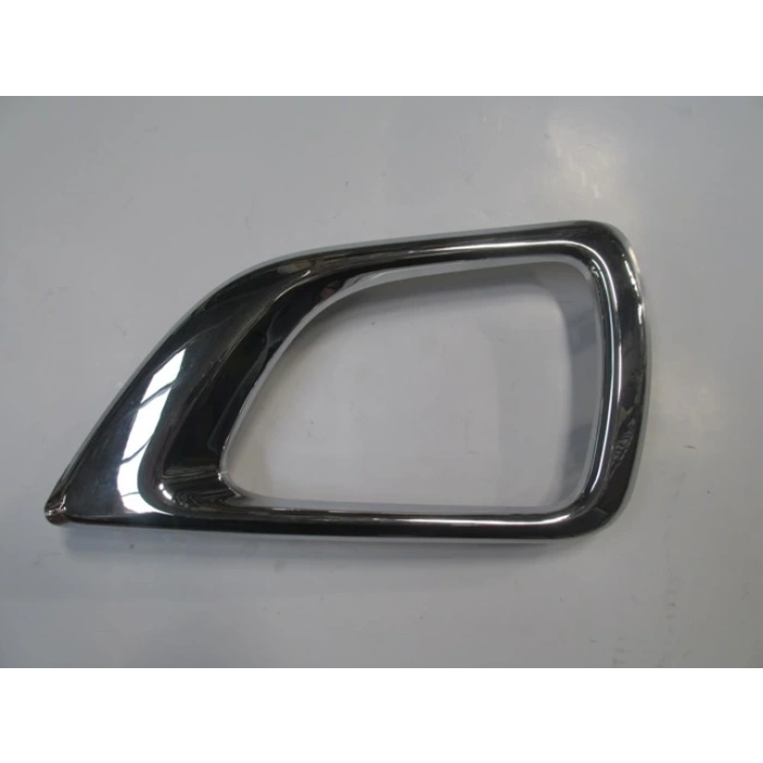 Nissan Navara 2016-2022 Sis Lamba Çerçevesi Sol Nikelajlı (Casp) (Oem No: 62257-4Ja0A)