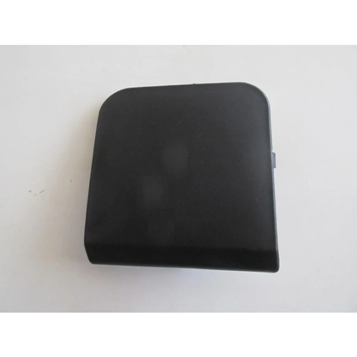 Nıssan Qashqaı- J10- 10/13; Ön Tampon Çeki Demiri Kapağı (Oem No: 622A0-Br00H)