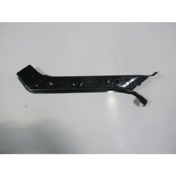 Nissan Juke 2011-2019 Ön Panel Yan Parça Sol Üst (Tyg) (Oem No: 62521-1Ka0A)