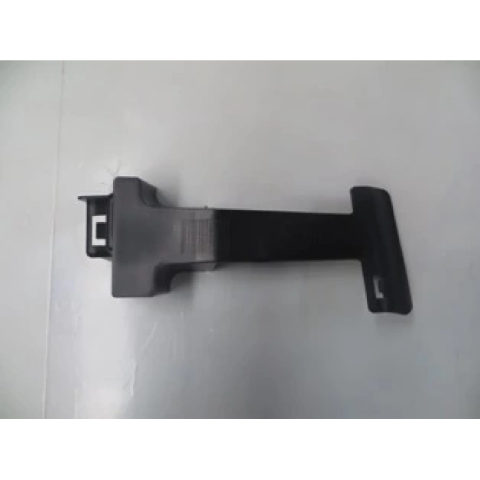 Renault Clıo- 4- Hb- 13/16; Ön Tampon Panjuru Alt Hava Alma Yönlendirici (Plastik)(Tyg) (Oem No: 628165104R)