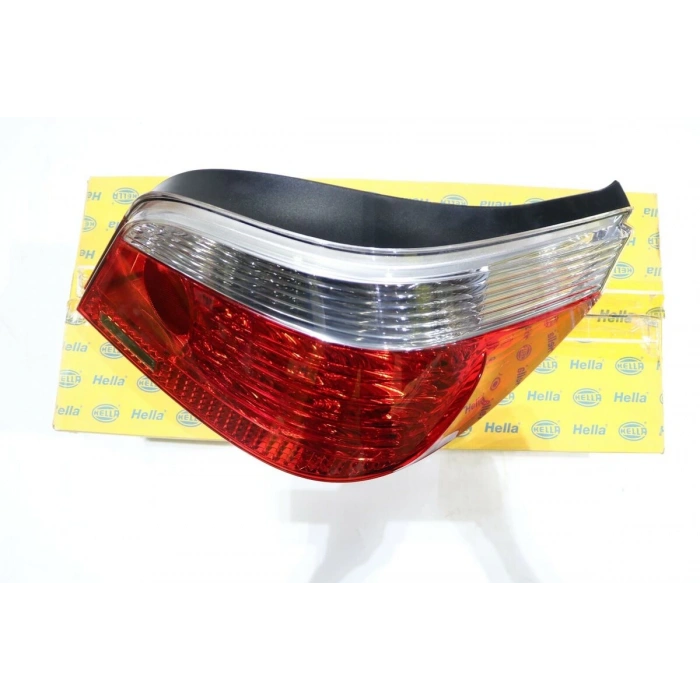 Stop Lambası Sag Dıs Bmw E60 Bm 04-08 (Oem No: 63216910768)