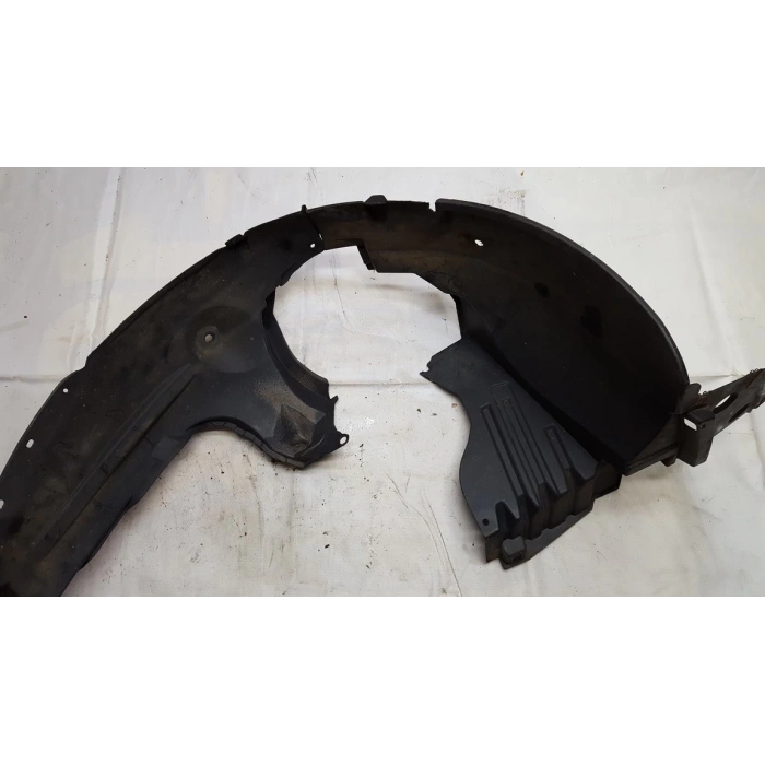 Çamurluk Davlumbazı Note Ön 06Sonrası Sağ (Oem No: 63842-9U000)