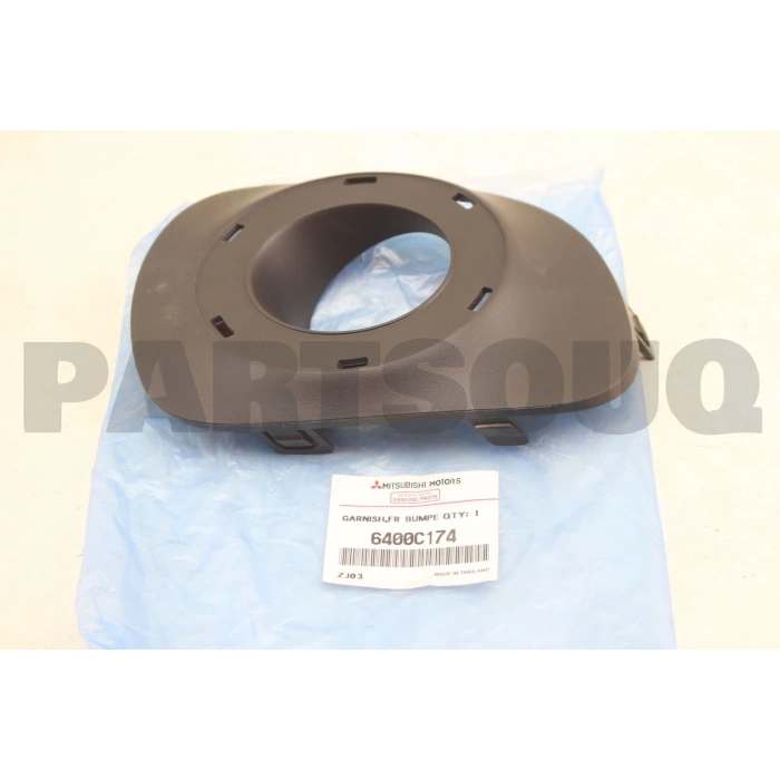 Sis Lamba Kapağı L200 10-12 Sis Delikli Siyah+Krom Çerçeveli Sağ (Oem No: 6400C174)