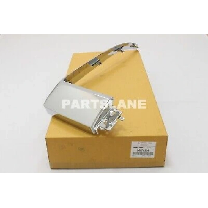 Tampon Kromu (Far Altına Takılan) L200 19Sonrası Ön Sol Krom (Oem No: 6407A335)