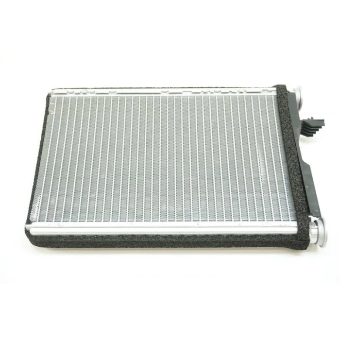 Kalorıfer Radyatörü Bmw E81-E82-E87-E88-Lcı-3-E90-E91-E92-E93-Lcı-X1 E84-X3 F25-X4 F26 Bm 05- (Oem No: 64119128953)