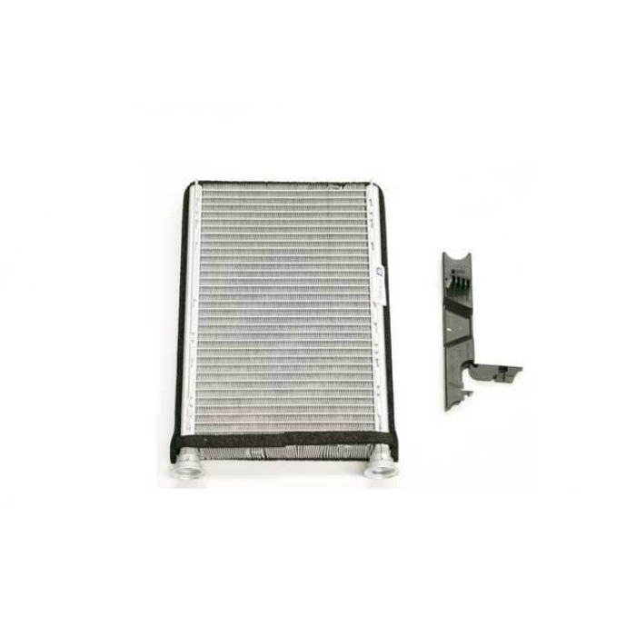 Kalorıfer Radyatörü Bmw E81-E82-E87-E88-Lcı-3-E90-E91-E92-E93-Lcı-X1 E84-X3 F25-X4 F26 Bm 05- (Oem No: 64119128953)