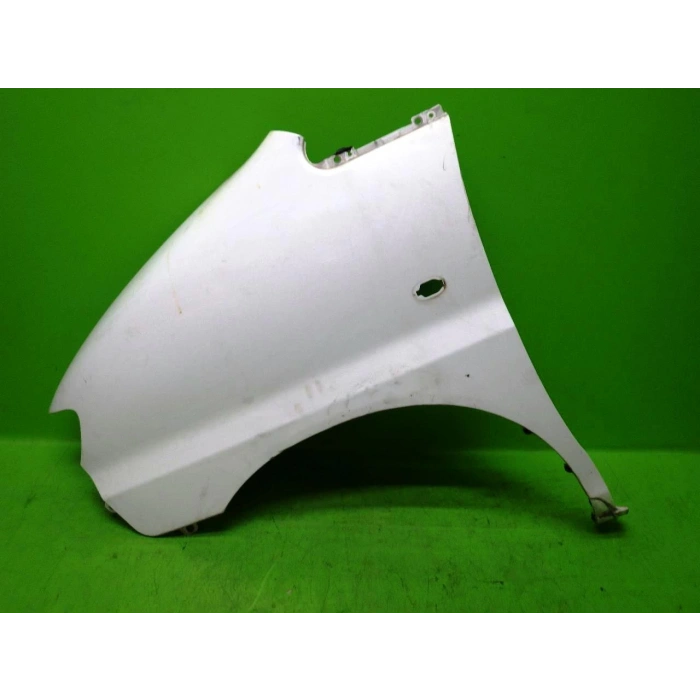 Çamurluk Starex Delikli Gri (Sımyı) Ön Sol (Oem No: 66311-4A500)