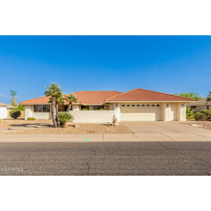 Bagaj Havuzu Nb Opel Astra H Bm 07-14 (Oem No: 6722218)