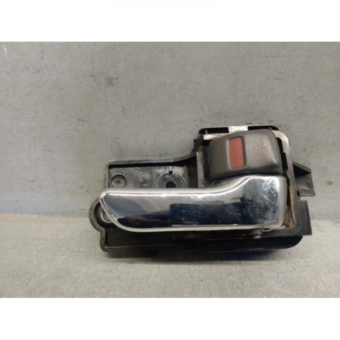 Kapı Kolu Avensıs 98-02 İç Gri Sağ (Oem No: 69205-05020)