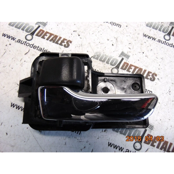 Kapı Kolu Avensıs 98-02 İç Gri Sol (Oem No: 69206-05020)