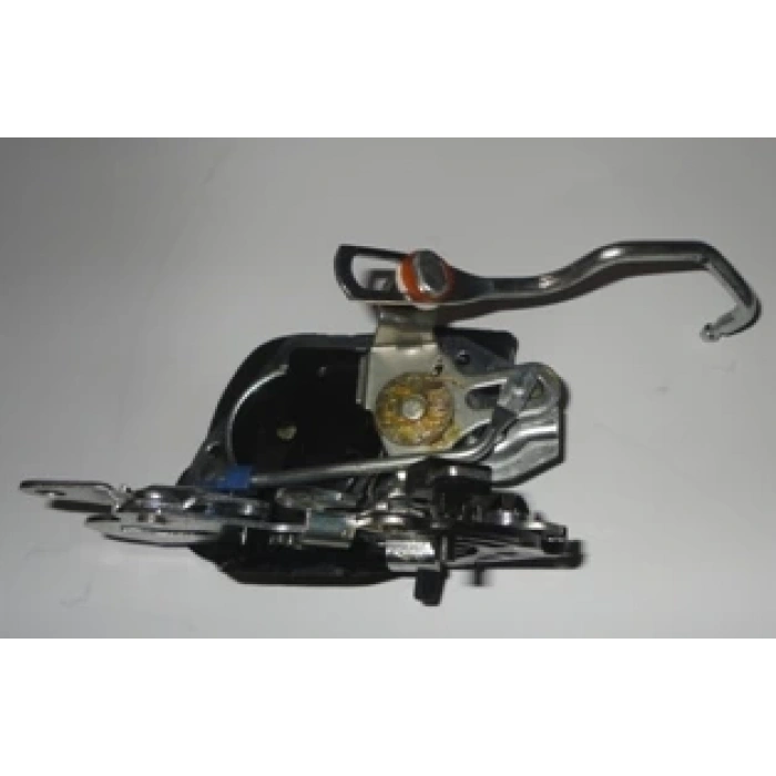 1988-1992 Toyota Corolla Ae92 Arka Kapı Kilidi Sol (Hushan) (Adet) (Oem No:6934012211)