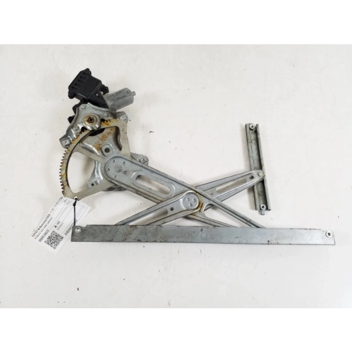 Cam Krikosu Avensıs Elektrikli 09-15 Ön Sol (Oem No: 69820-05070)