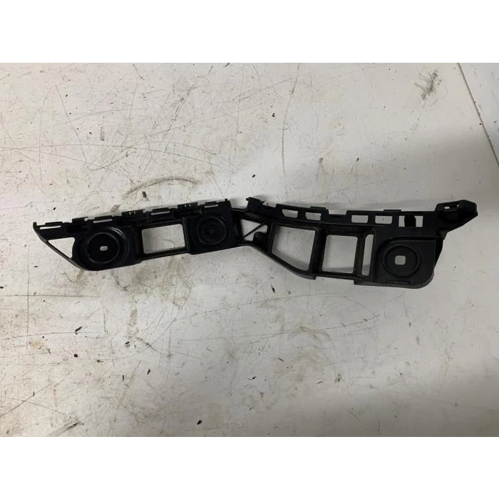 Tampon Baglantı Braketi Arka Sağ Vw Polo Bm 14-17 (Oem No: 6C6807394B)