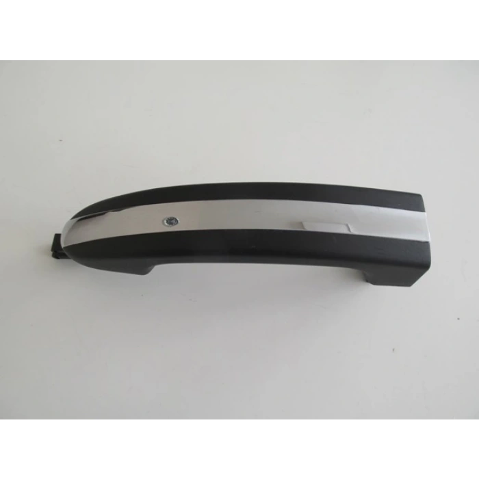 Ford Mondeo- 07/11; Ön/Arka Kapı Dış Açma Kolu Siyah/Nikelaj Kaplamalı Sağ/Sol Aynı (Adet) (Bfn) (Oem No: 6M21 U22404 Ccw)