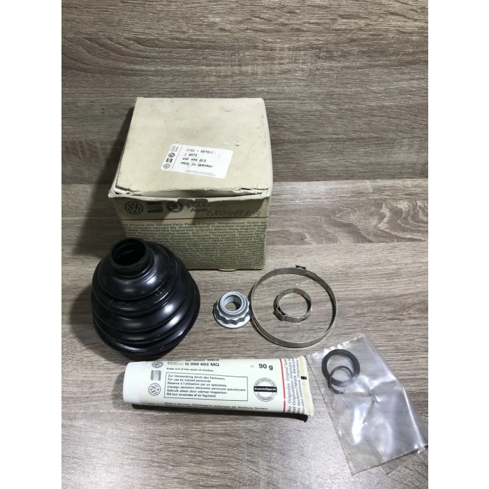 Aks Körüğü Takım Dış Polo / Cordoba / Fabia 97Sonrası Aee-Afh 1.4 16V-1.6 (Oem No: 6N0498203)