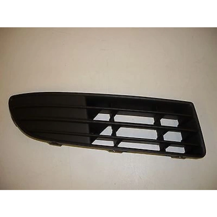 Sıs Far Kapagı Sag Sıs Far Delıksız Vw Polo Bm 01-05 (Oem No: 6Q0853666F)