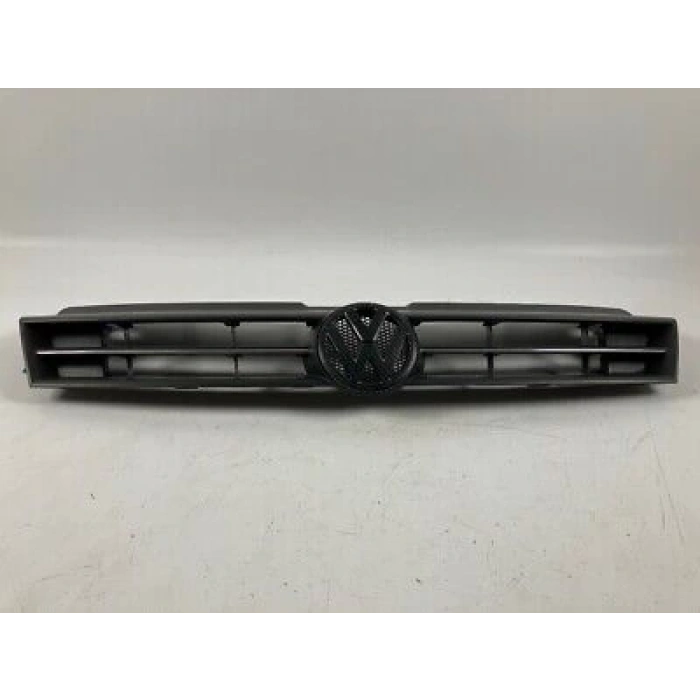 Panjur Ön Kromlu-Mat Sıyah Vw Polo Bm 10-14 (Oem No: 6R0853651C)