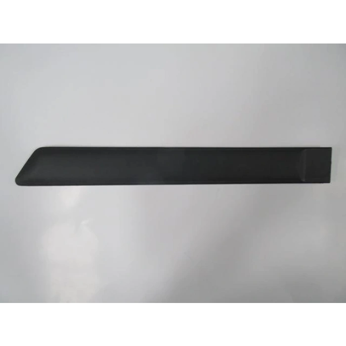 Ford Fiesta 2007-2009 Arka Kapı Bandı Sağ Siyah (Oem No: 6S61 A25532 Af55Mw)