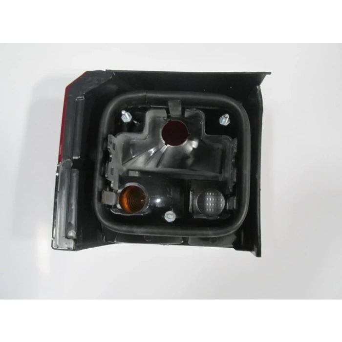Volkswagen Transporter - T4 2002-2003 Stop Lambası Sağ Füme - Kırmızı (Famella) (Adet) (Oem No:3880229)