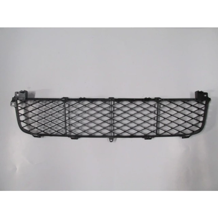 Suzukı Grand Vıtara- 06/12; Ön Tampon Panjuru Siyah (Tw) (Oem No: 7172165J00)