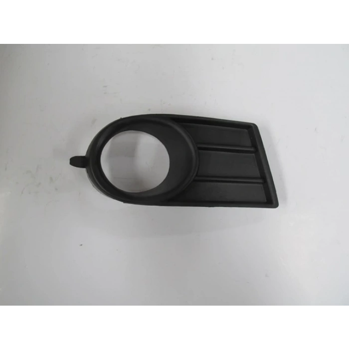 Suzukı Swıft- 05/07; Sis Lamba Kapağı Sağ Sis Delikli (Fpı) (Oem No: 717516-3J105Pk)