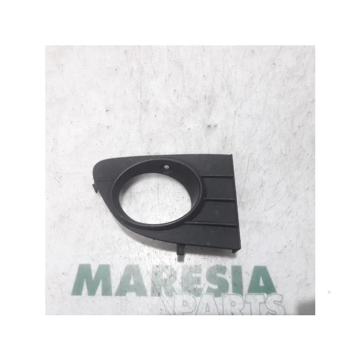 Fiat Punto Evo 2009  Sis Far Kapağı Sağ Evo Sisli Dınamık Versiyon (Oem No:735507104)