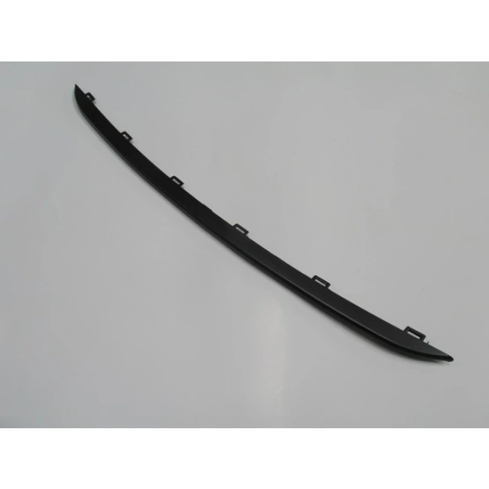 Fiat Linea 2012-2017 Ön Tampon Panjuru Orta Çıtası Uzun Siyah (Eurobump) (Oem No: 735548042)