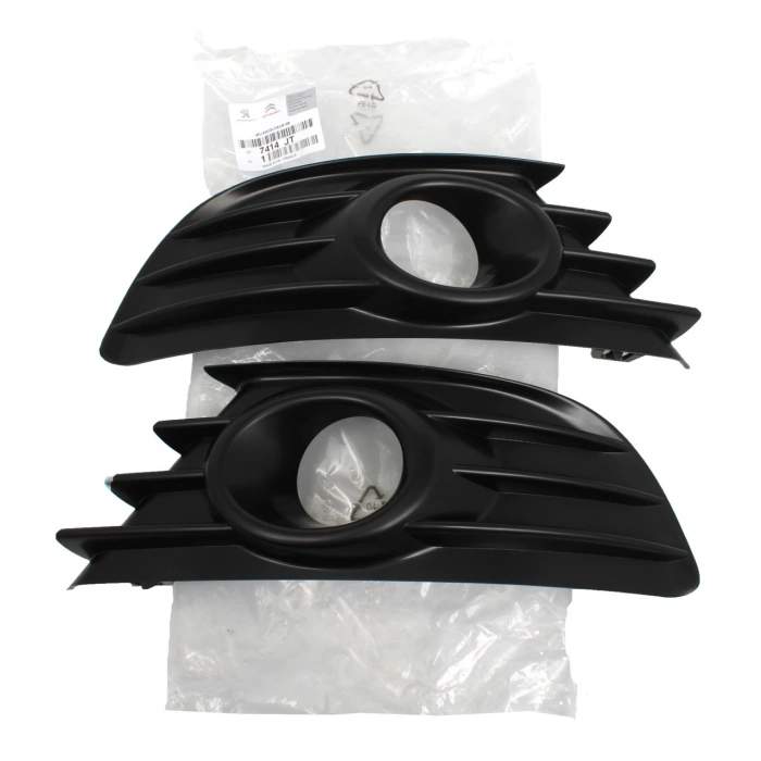 Sis Lamba Kapağı C4 04-09 Sisli Sol (Oem No: 7414Jt)