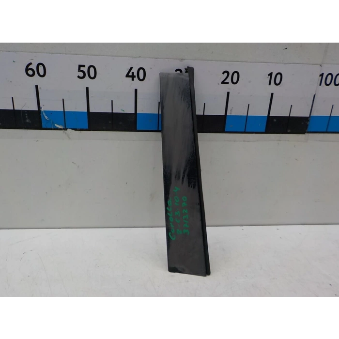 Cam Sıyırıcı Corolla 19-21 Arka Siyah Sağ (Oem No: 75730-02490)